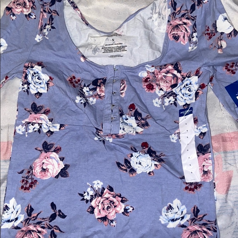women/kids shirt